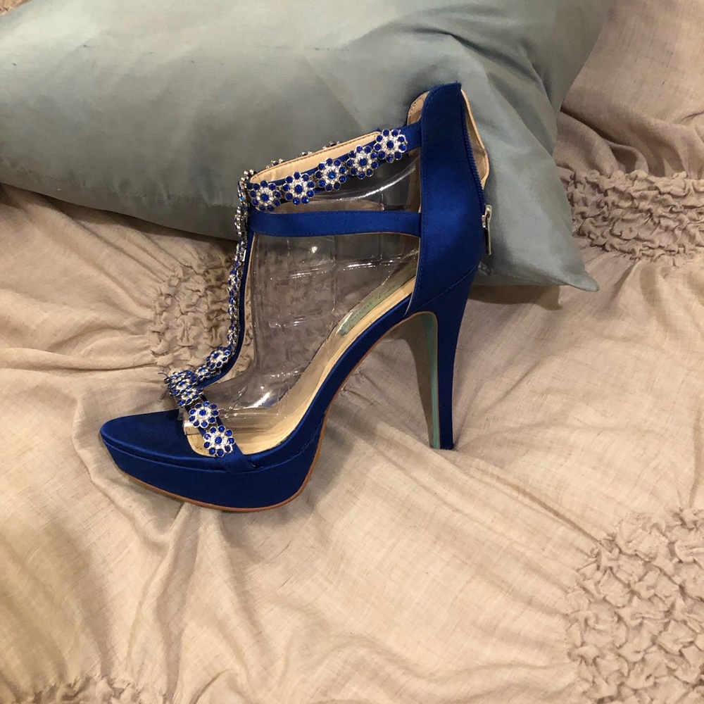 Betsey Johnson royal blue satin evening sandals